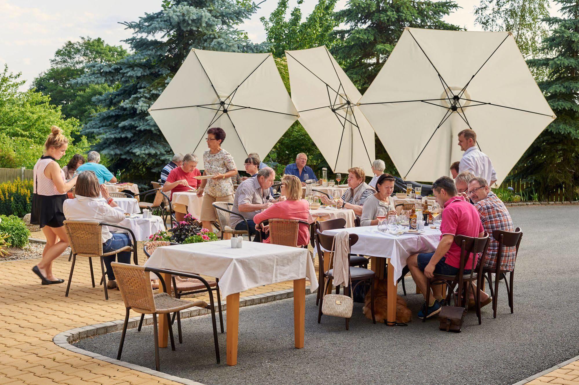 Boutique Hotel Swisshouse Mariánské Lázně Kültér fotó