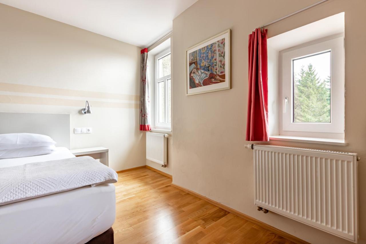 Boutique Hotel Swisshouse Mariánské Lázně Kültér fotó